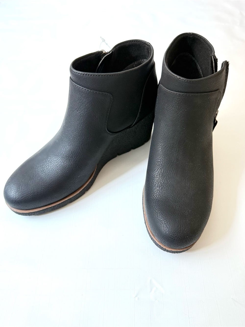Dr. Scholl's women’s Bianca wedge boots